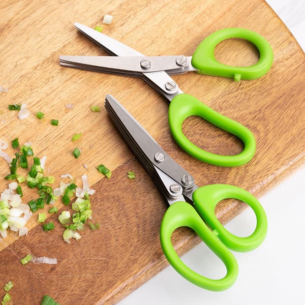 Five-layer stainless steel high-quality herb scissors for daily use