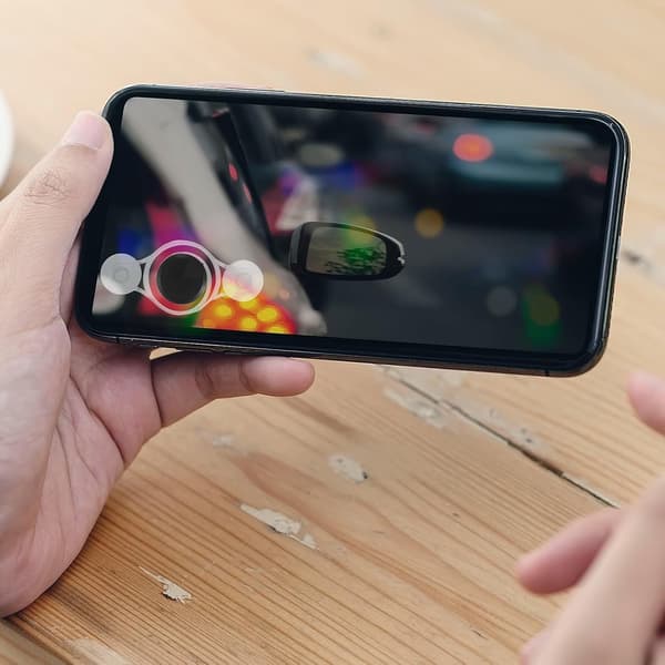 Mobiltelefon spil joystick af plastik med universel kompatibilitet og bærbart design controller til smartphone tablet gaming tilbehør hvid -