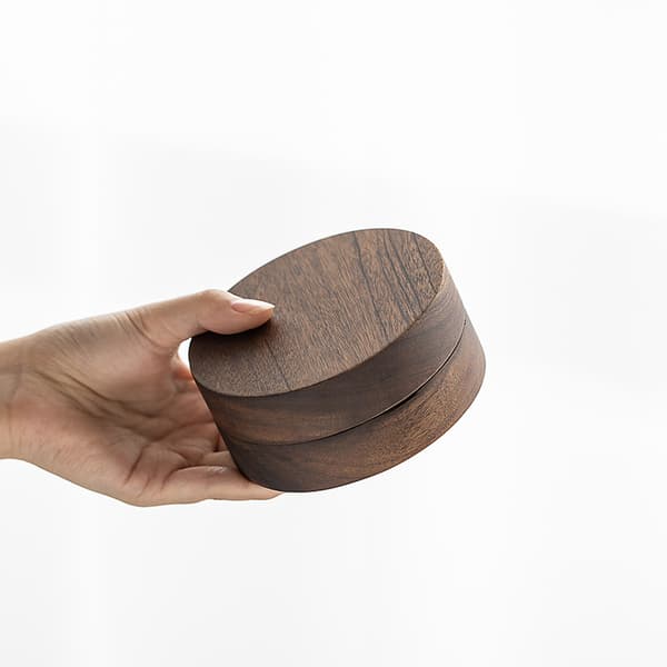 Udendørs design, askebæger med lukket låg mod lugt, bærbar vind