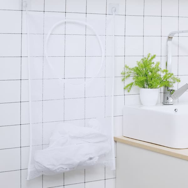 2 stycken toalettkläder artefakt badrum byta kläder stora