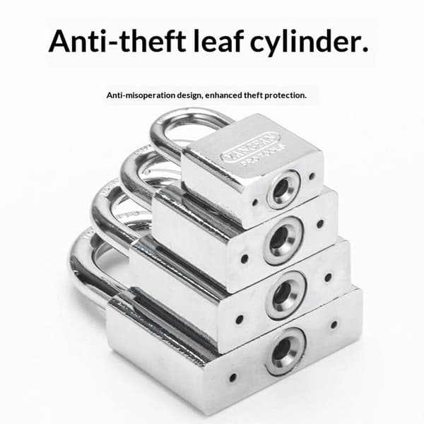 Padlock Anti-theft 30mm Shackle Waterproof Rust-resistant Security Lock 4 Keys Silver silver