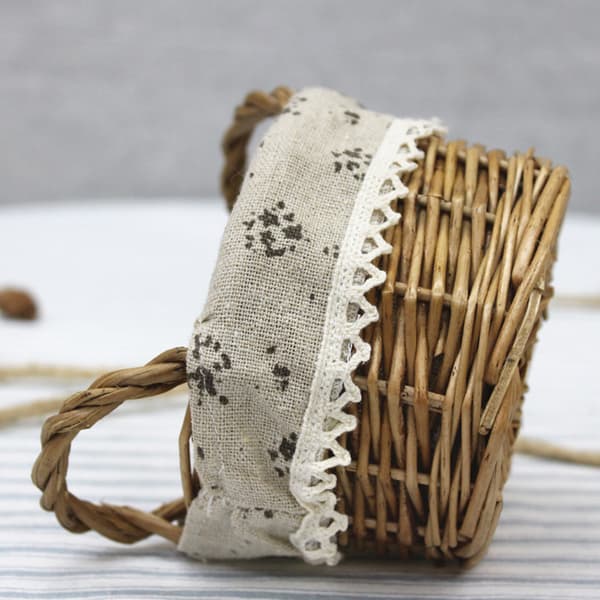 Straw Woven Storage Basket with Fabric Lining Handheld Fruit Sundries Flower Storage Basket A A