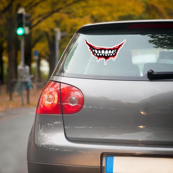Veri-Halloween-tarrat, pelottavat autotarrat -