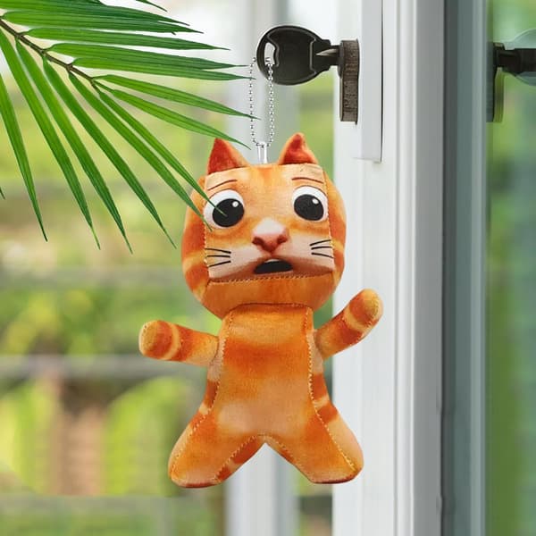 Kattdocka berlock - väskprydnad, gosedjurshänge, nyckfull accessoar, presentartikel, detaljerat broderi, samlarobjekt, stylingaccessoar