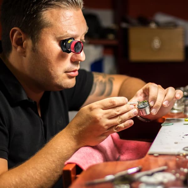 Urreparationsluppe 15-rum af glas og metal til præcisionsarbejde -