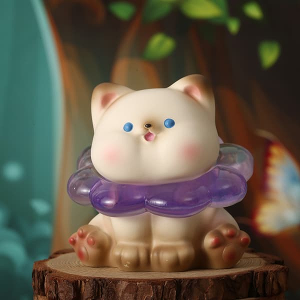 2 Cute Meowing Cat Figurines Resin Bedroom Decorations