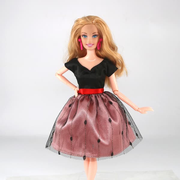 Barbie-muotipuku, 5 osaa, 5 nukketarviketta, lapsille