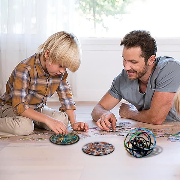 Spin Flip Puzzle - Spin, Flip, Solve! A New 360-Degree Puzzle Invention for Brain Teaser Lovers!