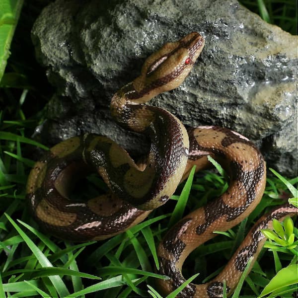 Realistic Toy Snake High Simulation Rubber Pretend Snake Toy Python Model Toy for Garden Props and Halloween Tricky Scary Prank
