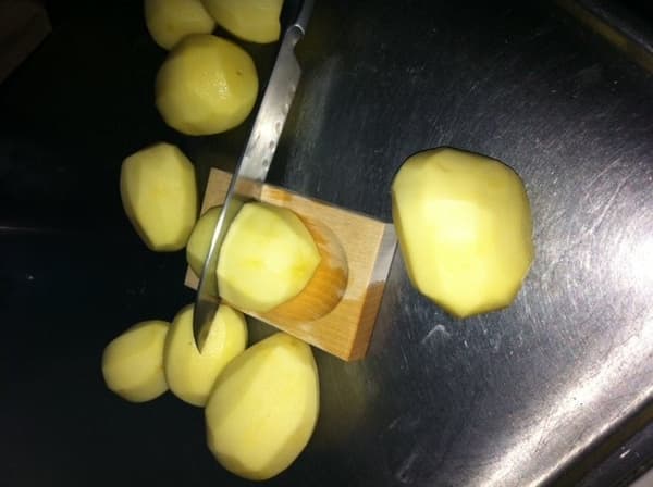Hasselback Potato / Baked Potato Serving Board Natur beige