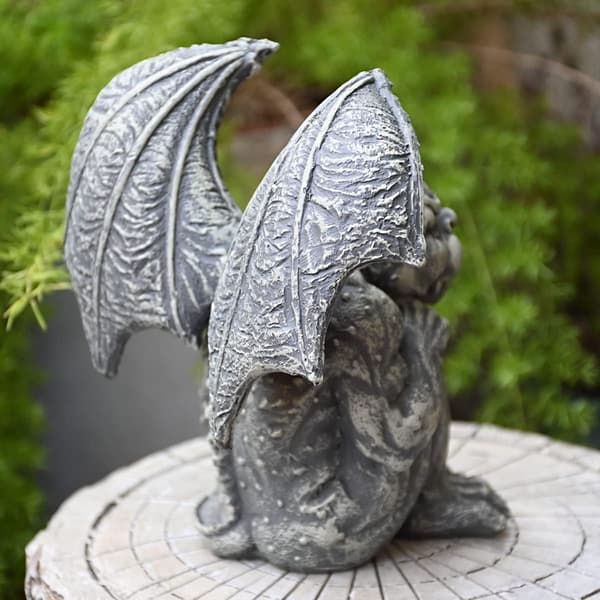 Gargoyle-statue - Hagevokterskulptur - Figur - Gotisk innendørs