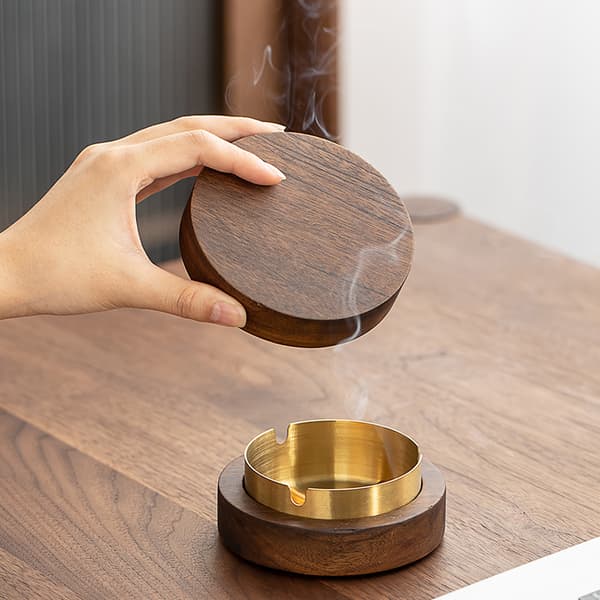 Outdoor Design, Ashtray with Closed Lid Anti-Odor, Portable Windproof