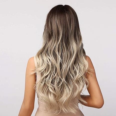 Lang blond parykk for kvinner med lugg, gulbrun til blond