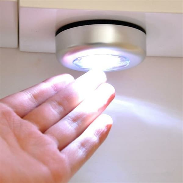 LED-touchlampe, batteridrevet, trykknap, hjem, stick-on-lampe