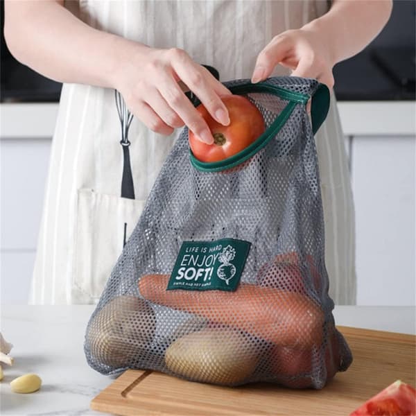 Reusable Kitchen Fruit Vegetables Garlic Onion Hanging Storage Breathable Mesh Bags Kitchen Organizer