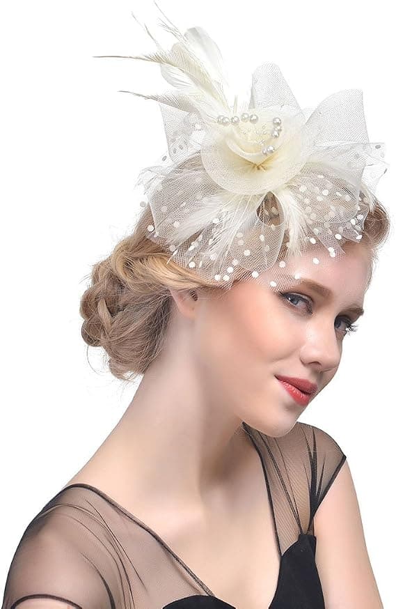 Fascinerende hat til kvinder, damer, bryllup, teselskaber, flapperhat, Ascot-hatte, fjerblomst (beige)