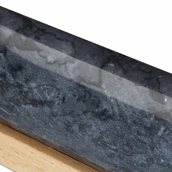 Kagerulle af marmor 1690