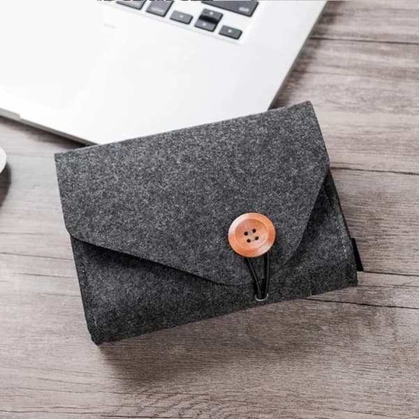 Organizer Bag for Mouse and Macbook Charger, Classic Felt