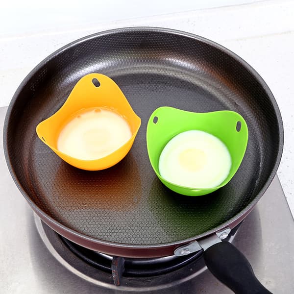 Silikon Egg Cooker Sett med 4 Perfekt for Posjerte Egg Komfyrtopp Matlaging