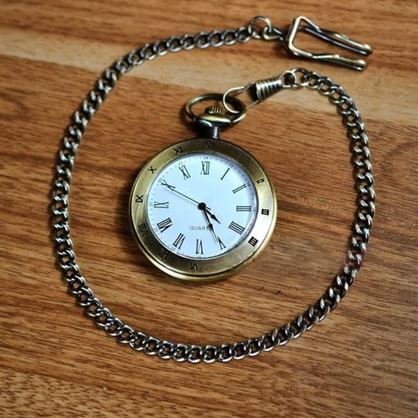 Retro Creativity Taskukellot Vintage Persoonallisuus Taskukello ulkokäyttöön Hopeinen riippuketju Silver Hanging Chain