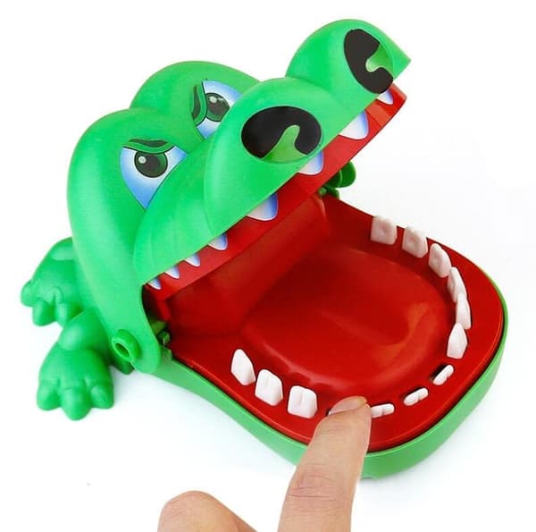 Krokodille Slipe Tenner Barn Spill Bite Tilfeldig Finger Morsomt Spill