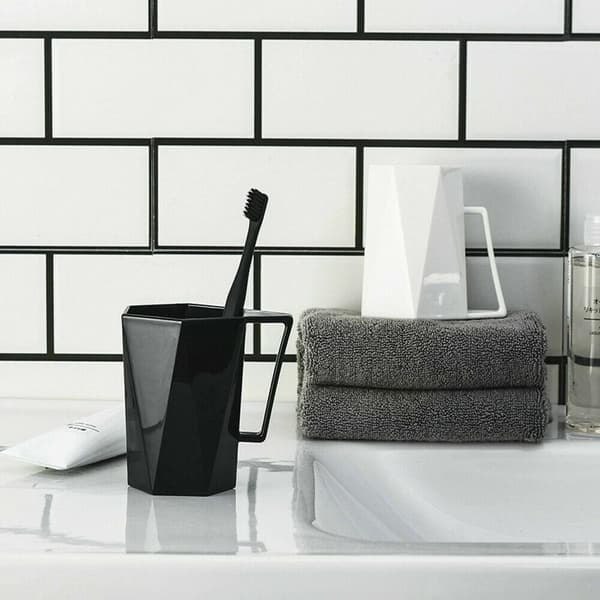 Allsidig Geometrisk Krus - Perfekt for Piknik og Barn Vit white