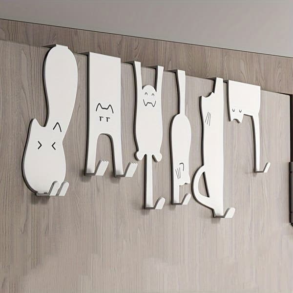 Iron Material Door Hooks with Various Patterns, Over-the-Door Hangers, Anti-Rust Spray Paint White White