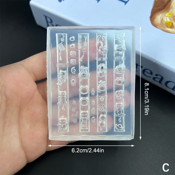 Lucky Cat Nail Art Silicone Molds Embossing Candy Beans Nail Mold A