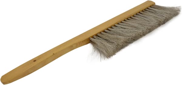 Mehiläishoitoharja puukahvalla, hevosenjouhia, 40,6 cm