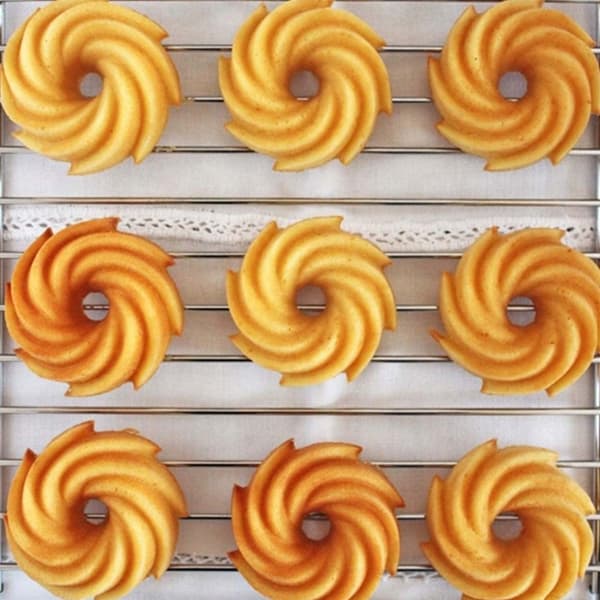 Silikone bageform til spiral-donuts, churros, kager, muffins cupcakes og gelé