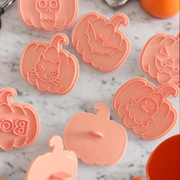 Halloween Cookie Molds and Cookie Cutters 11 Pieces