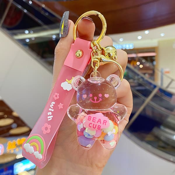 4 st Söt Nyckelringspresent – Ryggsäcksberlocker Cartoon Bear Liquid F