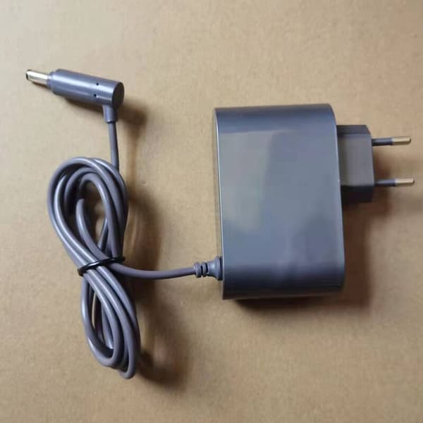 Passer til V6 V7 støvsuger batterilader strømforsyning (EU-kontakt)
