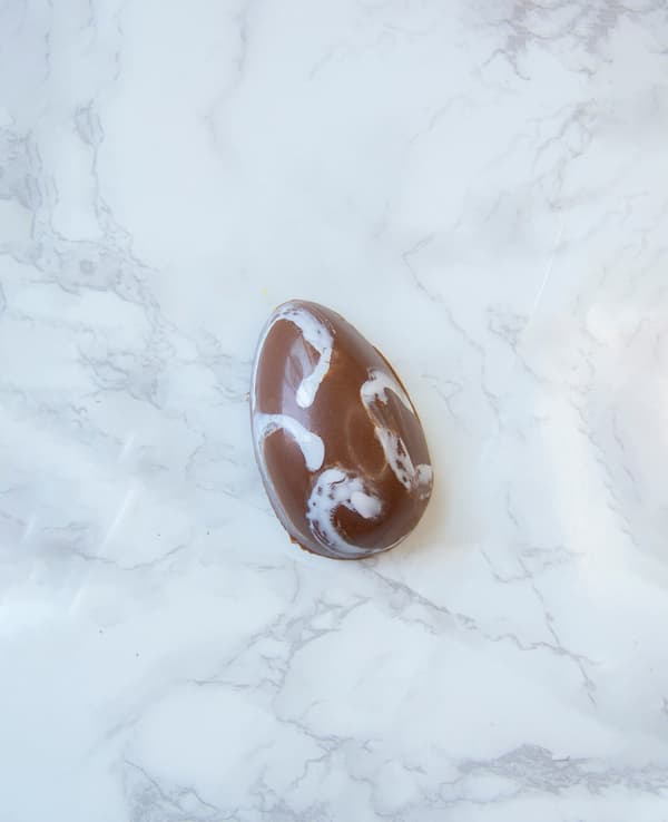 Pralineform Æggehalvdele 100g Chokoladeform - BWB 140