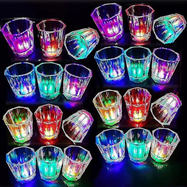 Sæt med 24 LED-oplyste shotglas til lysende festligheder