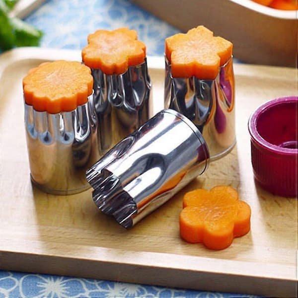 Vegetable Cutter, 8 Pcs New Flower Shaped Vegetable Fruit Cake Cutters Cookie Molds