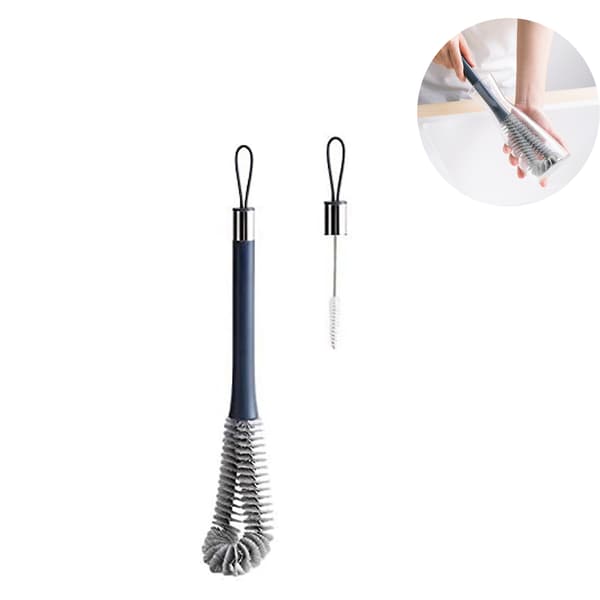 Bottle brush for smoothie bottles