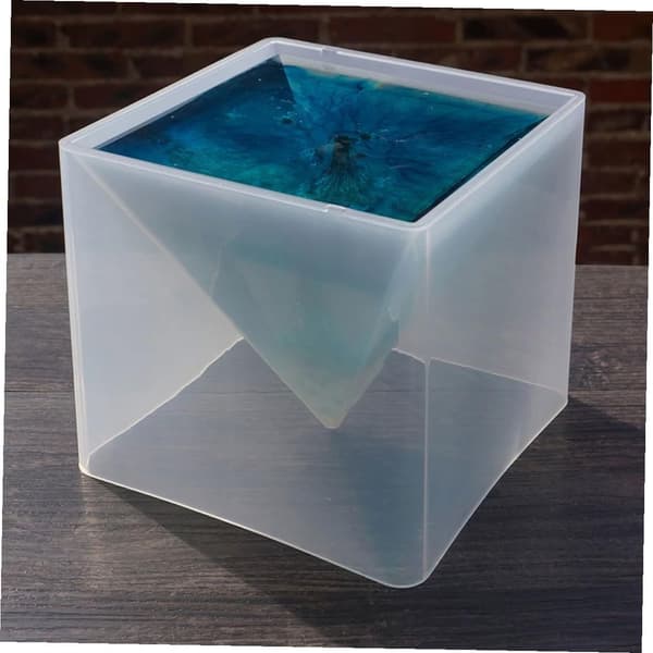 Pyramide Silikonform Base 1 stk DIY Håndverk Epoksiform for Hjem- og Skrivebordsinnredning