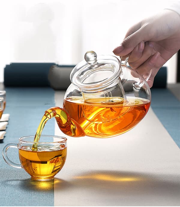 400 ml glastekande med aftagelig infuser, komfursikker tekande, blomstrende og