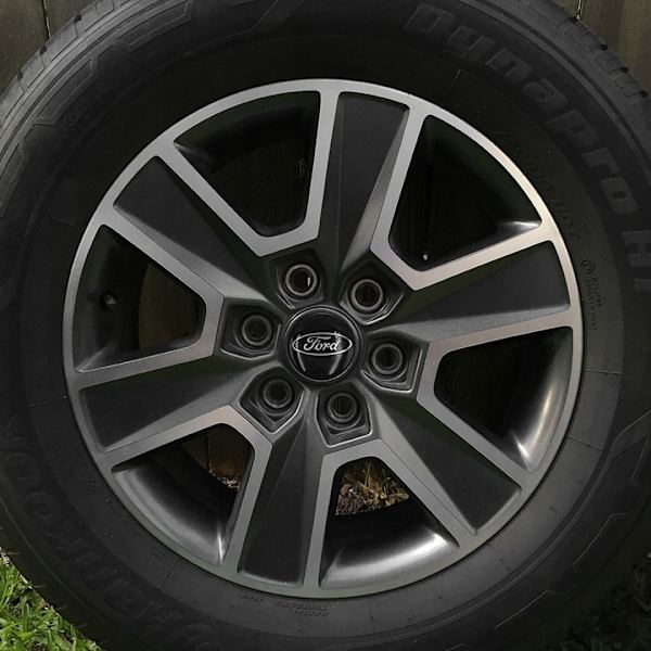 4-pak - Ford hjulkapsler / Hjulnavnemblemer - Bil 70 70 66mm - Black