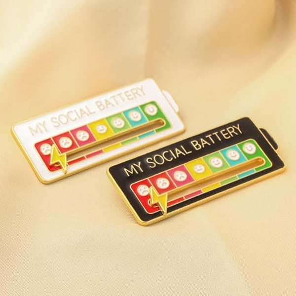 Mood Shift Energy Brooch Personlig Glidande Social Power Metall Badge Man Och Kvinna Uttrycksnål Smycken White+Black