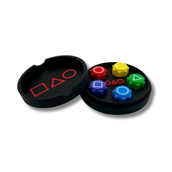 Squid Game 2 Gonggi & Rundt Etui Sort M