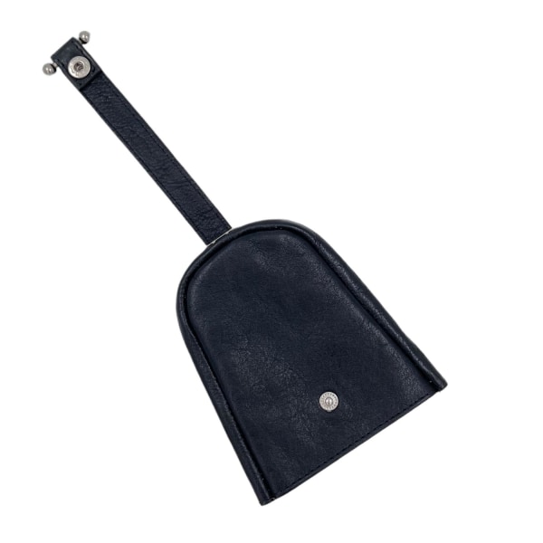 Nyckelväska i äkta läder, svensk design, rymlig Svart Black one size