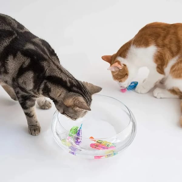 Interaktivt LED Svømmende Robotfiskelegetøj til Kittens Stimulering