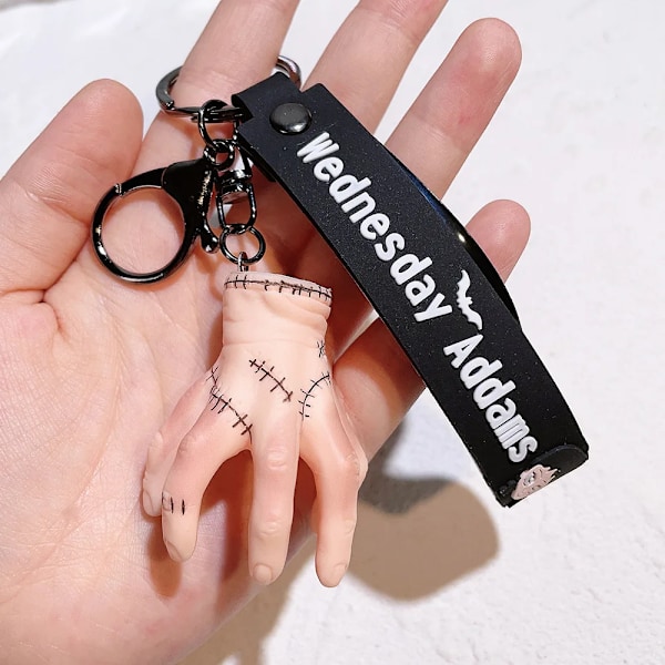 Wednesday Adams Nyckelring Docka Skräck Husdjur Handdocka Nyckelring Tillbehör Väska Hänge Smycke Pojke Flicka Present 4
