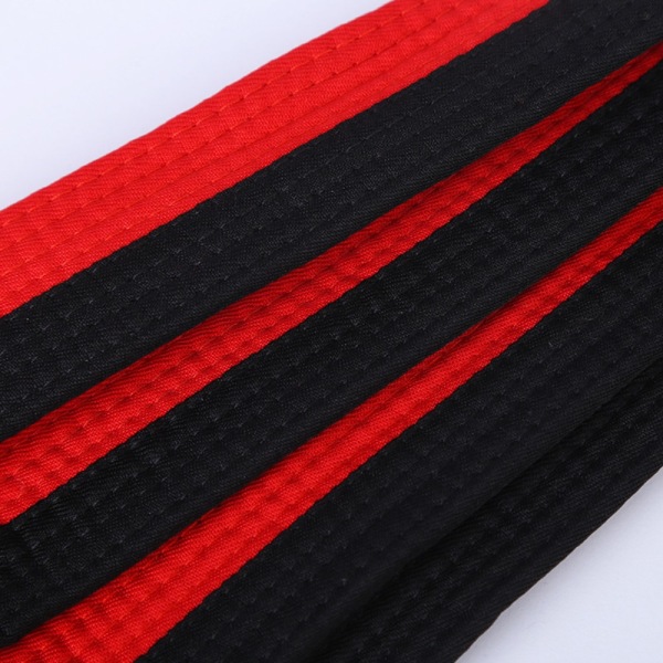 Taekwondo belte Kampsportbelte SVART&RØD Black&Red