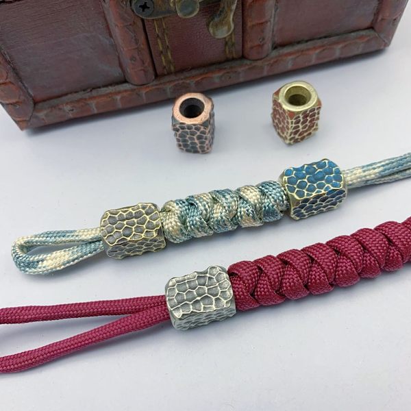 Messinkinen paracord-helmi, paracord-helmi, paracord-helminauha, veitset, heiluri, taskulamppu, rannekoru, laskuvarjohyppynarun helmet Blue 0.02