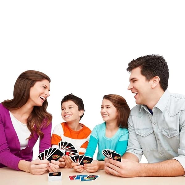uno Classic UNO -korttipeli, 108 korttia, perhe, lapset, ystävät