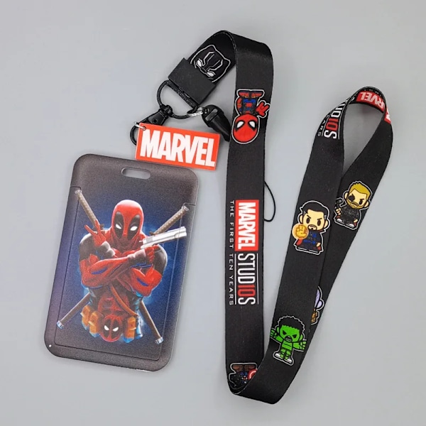 Ny Marvel PVC-korthållare Spiderman Captain America Iron Man Superhjälte Anime Print Student Campus Kortfodral Lanyard ID-kort Xhmw14