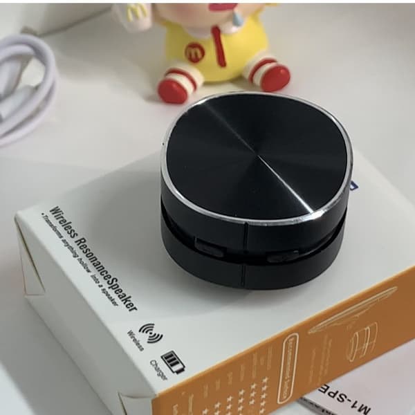 Bluetooth trådløs bærbar resonanshøyttaler M2R Black